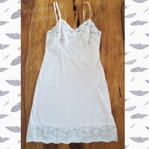 Sz 36 Vintage Vanity Fair Tricot All Nylon Slip - Picture 1 of 10
